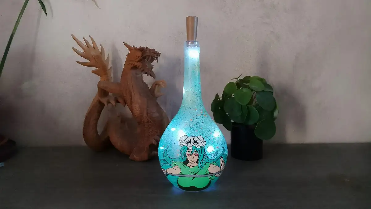 Bouteille Lumineuse “Nelliel – Bleach Collection”
