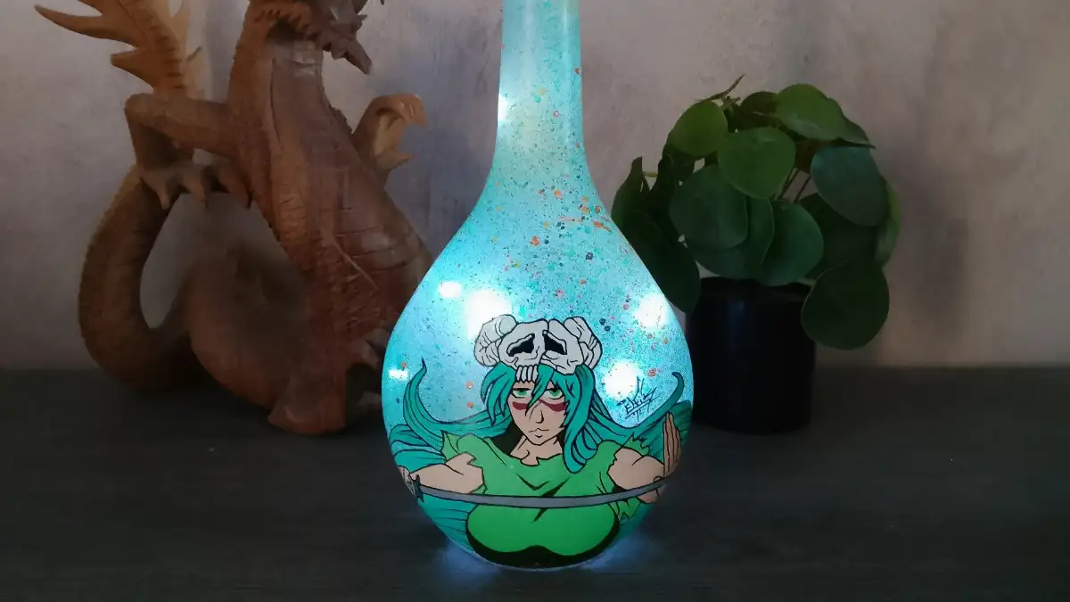 Bouteille Lumineuse “Nelliel – Bleach Collection”