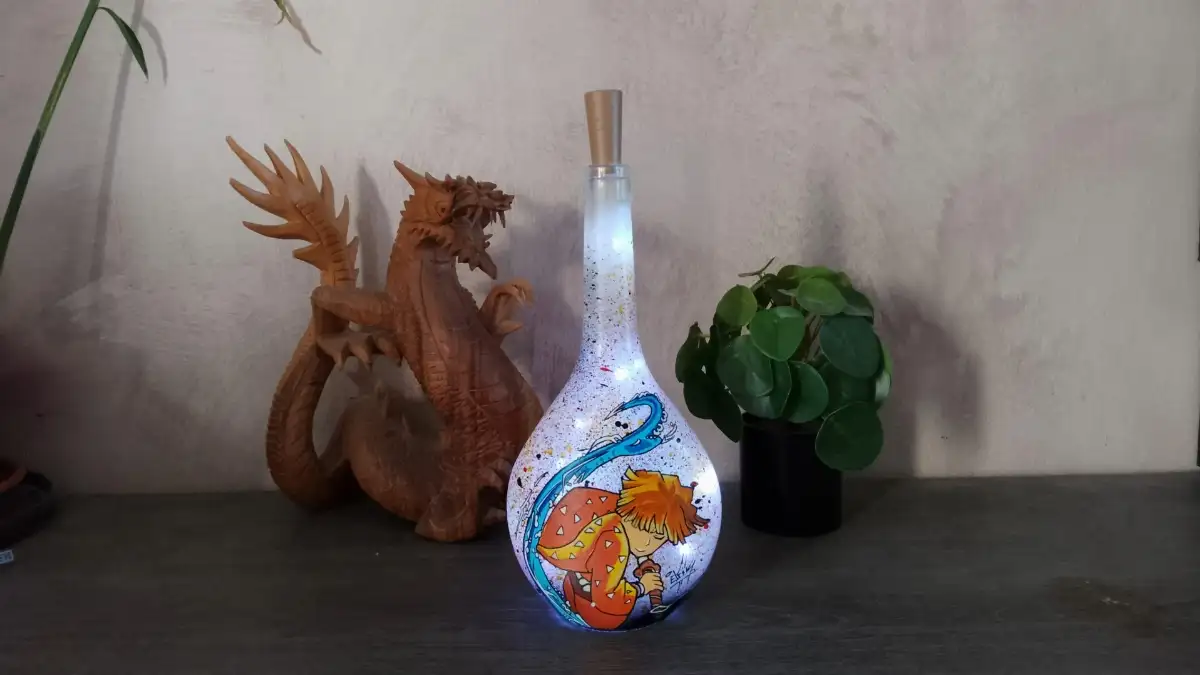 Bouteille Lumineuse “Zenitsu – Demon Slayer Collection”