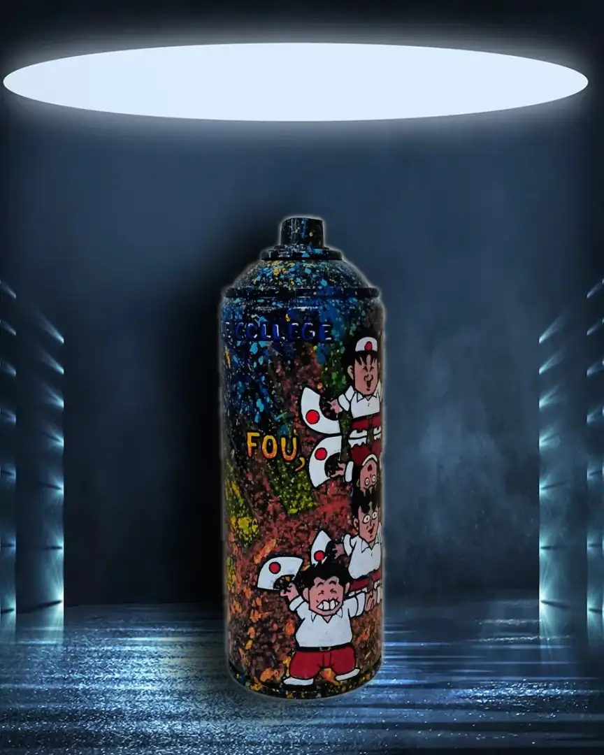 Aérosol recyclé Le collège Fou, Fou, Fou !